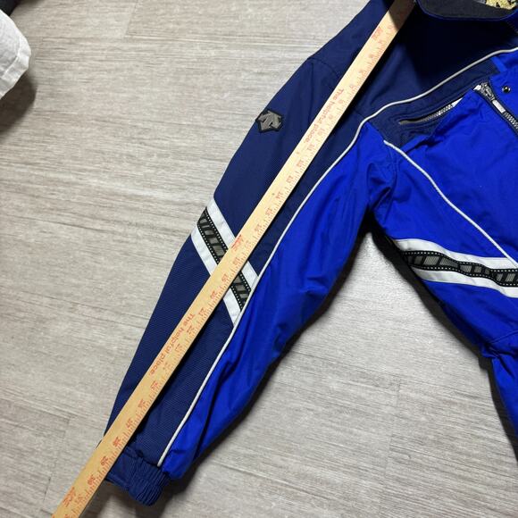 Vintage Descente Snow Ski Jacket Mens S Blue Outdoor Gorpcore Insulated - Picture 6 of 8